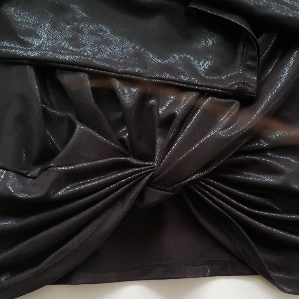 Leather top - Picture 3 of 3